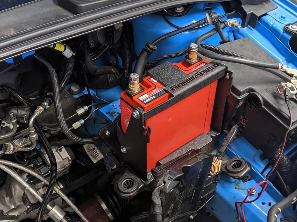 Ford Focus RS Odyssey Battery 1024x768 - Мото аккумулятор Odyssey на спортивную машину